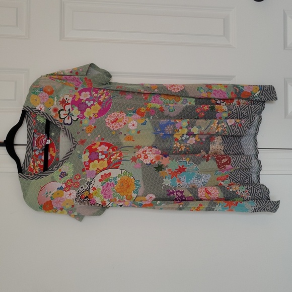 Johnny Was Multicolor Floral Tunic - Picture 4 of 16